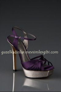 J.Lo Mor yüksek metal topuklu Ayakkabıları