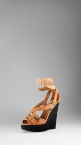 Burberry 2011 sandalet ayakkabı modelleri