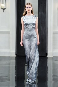 Victoria Beckham 2011 koleksiyonu simli lame gümüş rengi elbise modelleri
