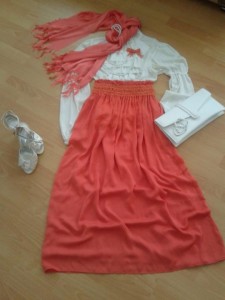 nar çiçeği tesettür giyim kombinleri