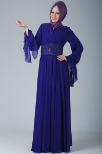 saks mavisi tesettürlü abiye elbise modelleri