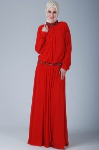 özel günler için tesettüre uygun elbiseler