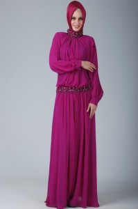 özel günler için tesettüre uygun kıyafetler