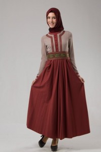 2012 tesettür modası elbiseleri