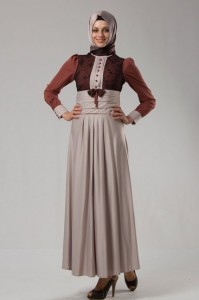 en şık 2012 tesettür modası elbiseleri