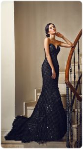 akay siyah mezuniyet elbiseleri fiyatları