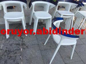 Spot plastik sandalye 45 TL