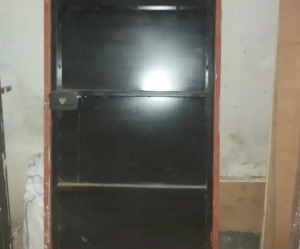 SAC DEMİR KAPI TEMİZ İKİNCİ EL PANEL DEMİR KAPI