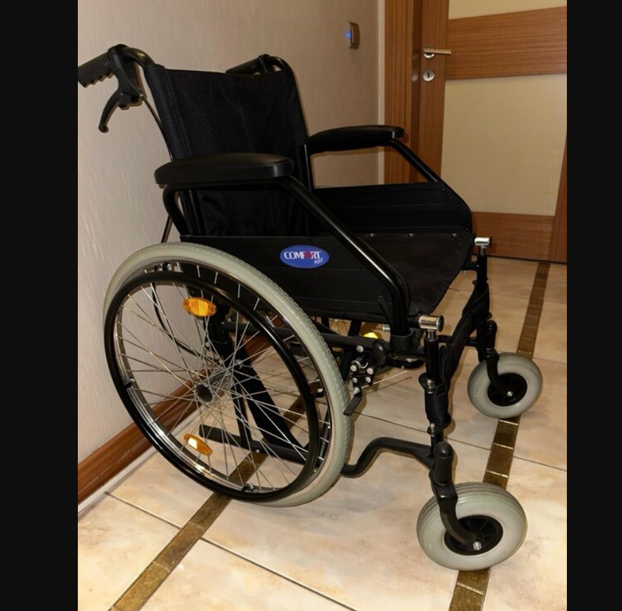 2.el Manuel Tekerlekli Sandalye engelli Comfort Plus 2